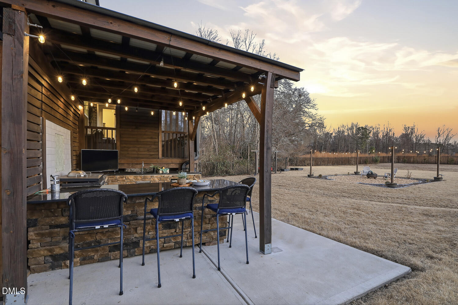 197 S Clearbrook Court