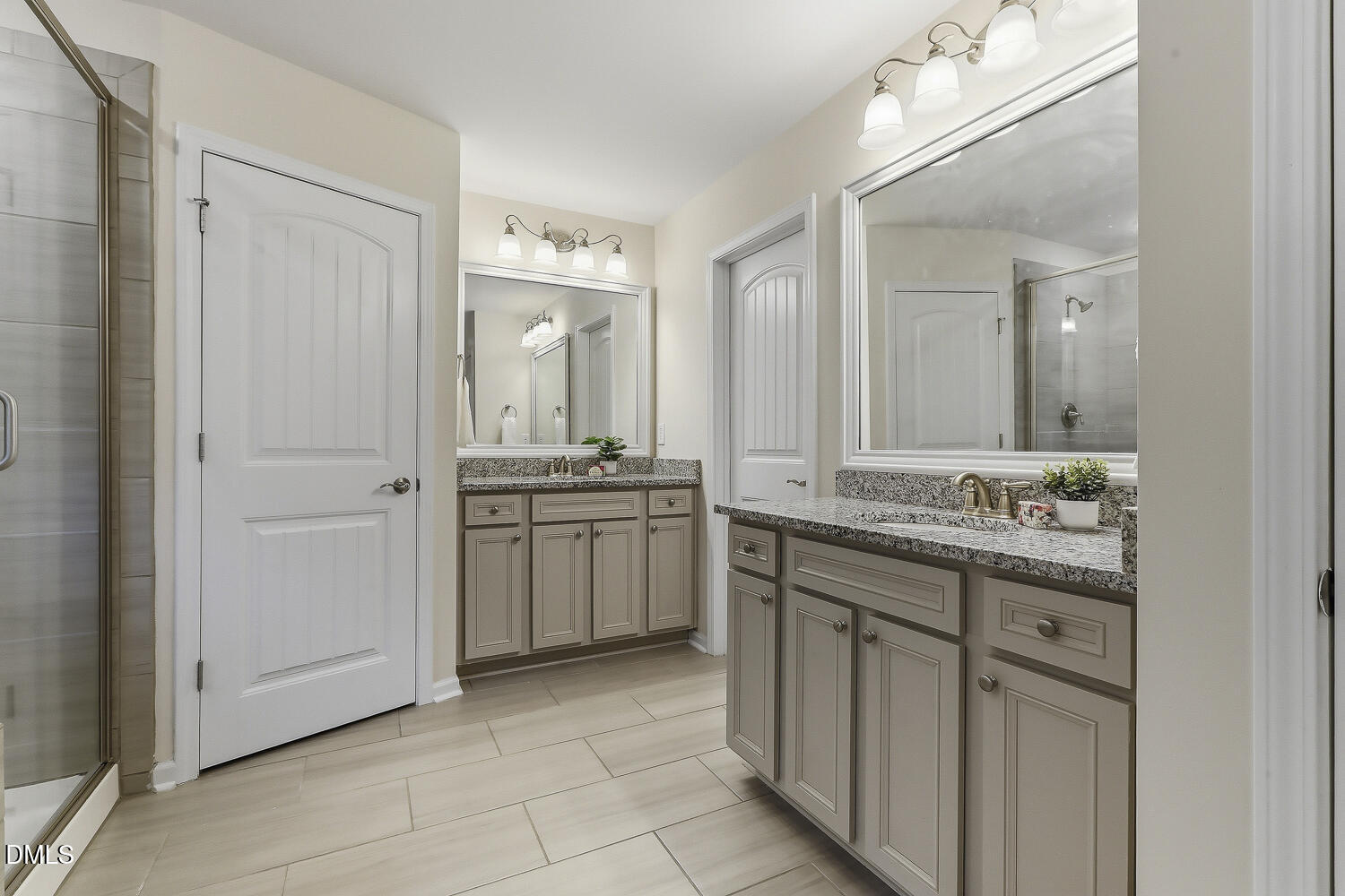 2433 Balmoor Trace