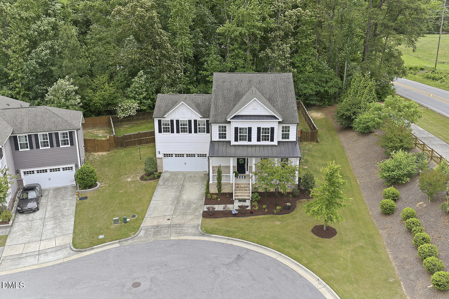 2433 Balmoor Trace