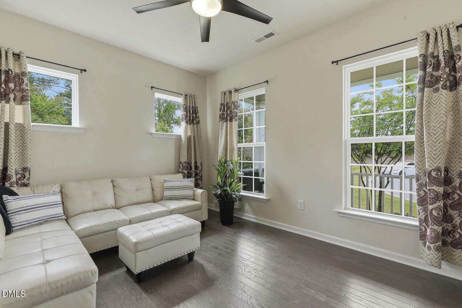 2433 Balmoor Trace