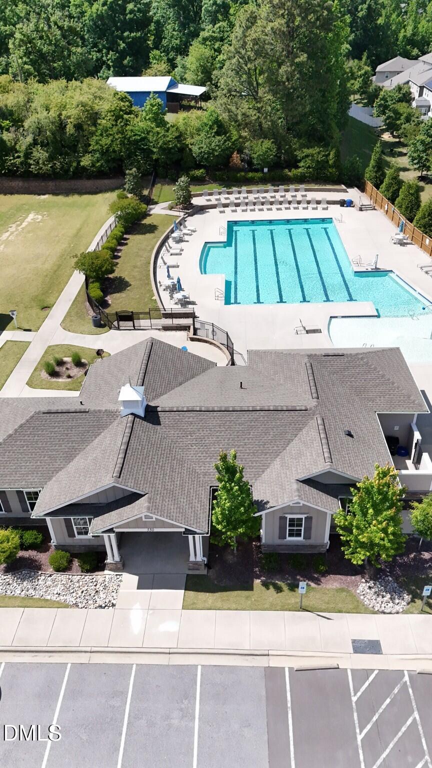 2433 Balmoor Trace