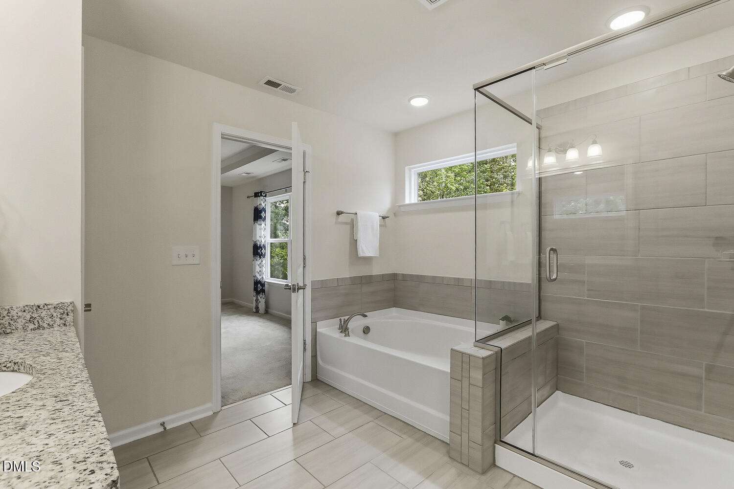2433 Balmoor Trace
