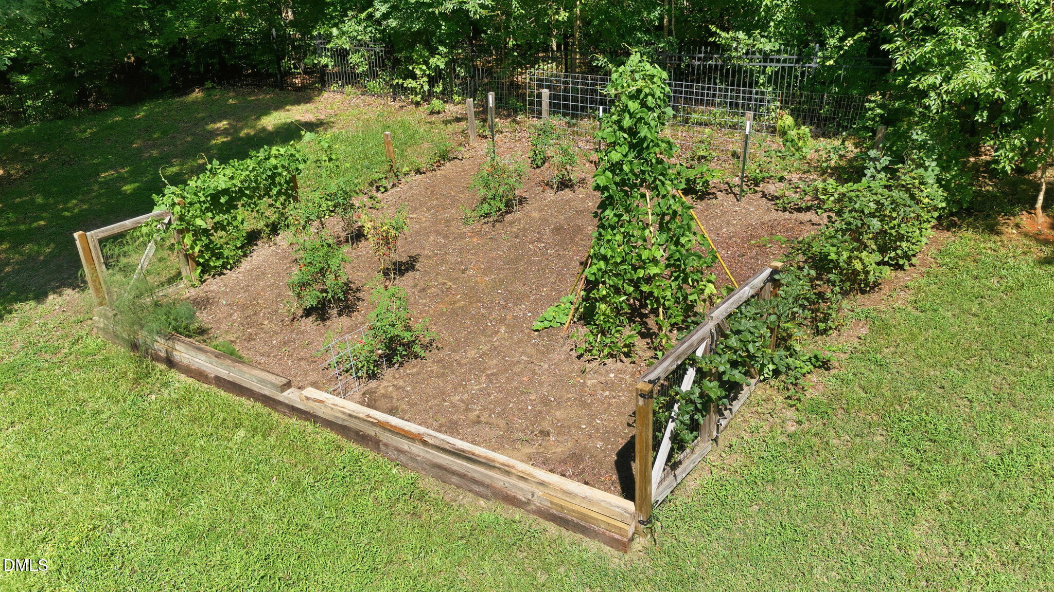 104 Flat Rock Court