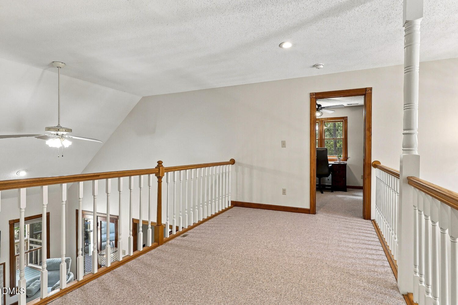389 Dewar Street