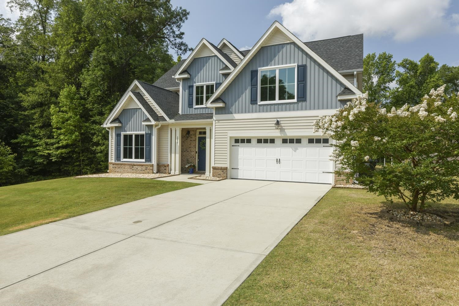 1117 Aquadale Drive