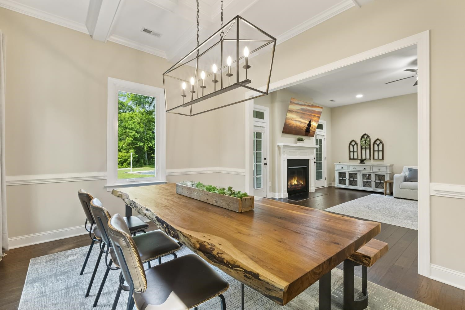 1117 Aquadale Drive