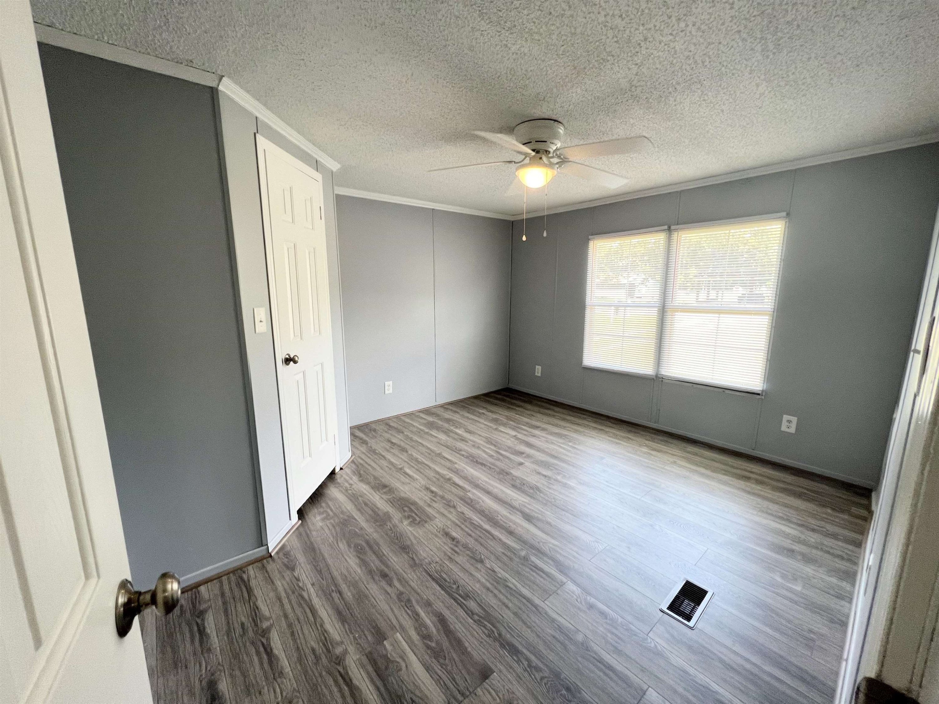 453 Pinkney Road