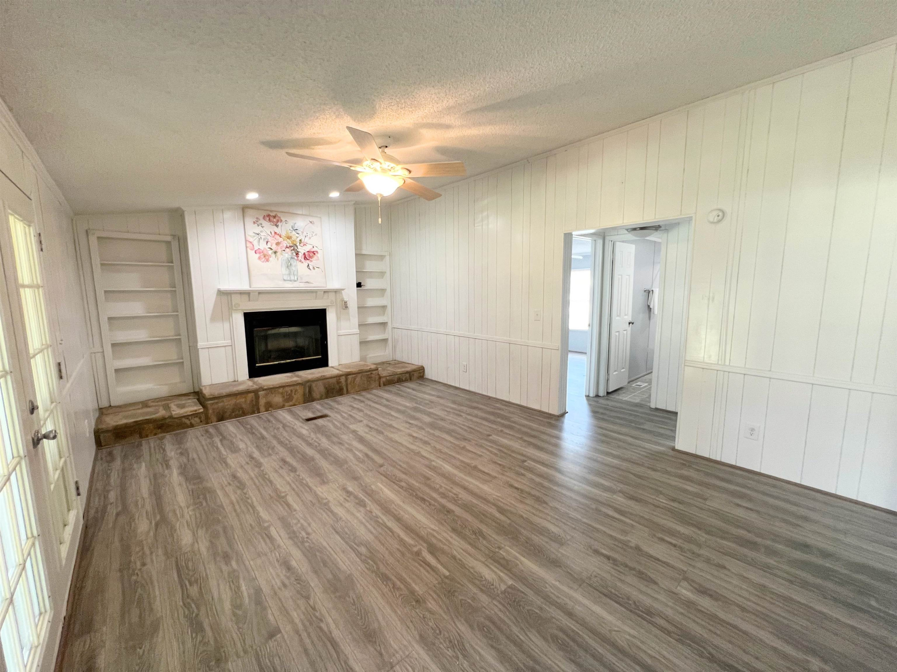 453 Pinkney Road