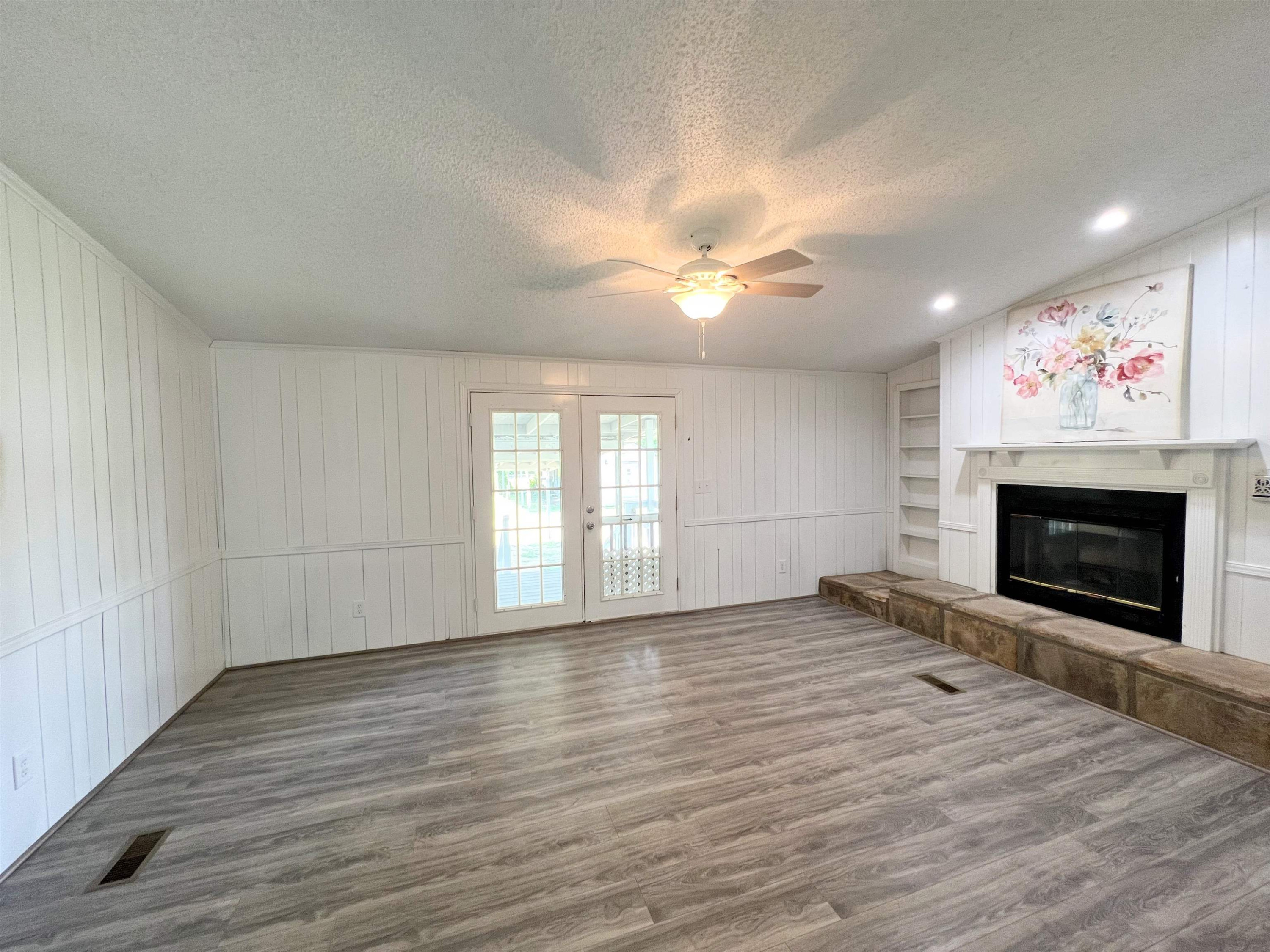453 Pinkney Road