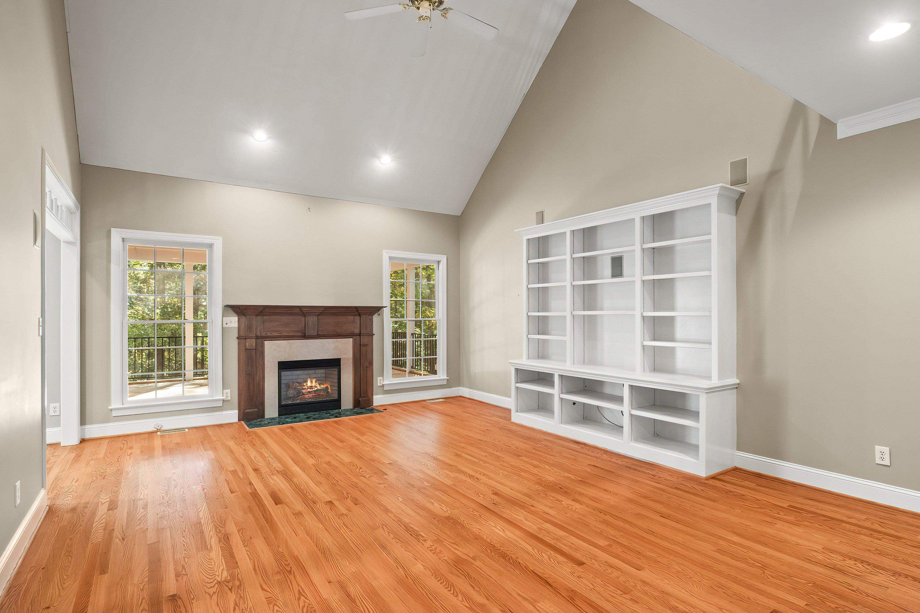 4617 Gamelyn Walk