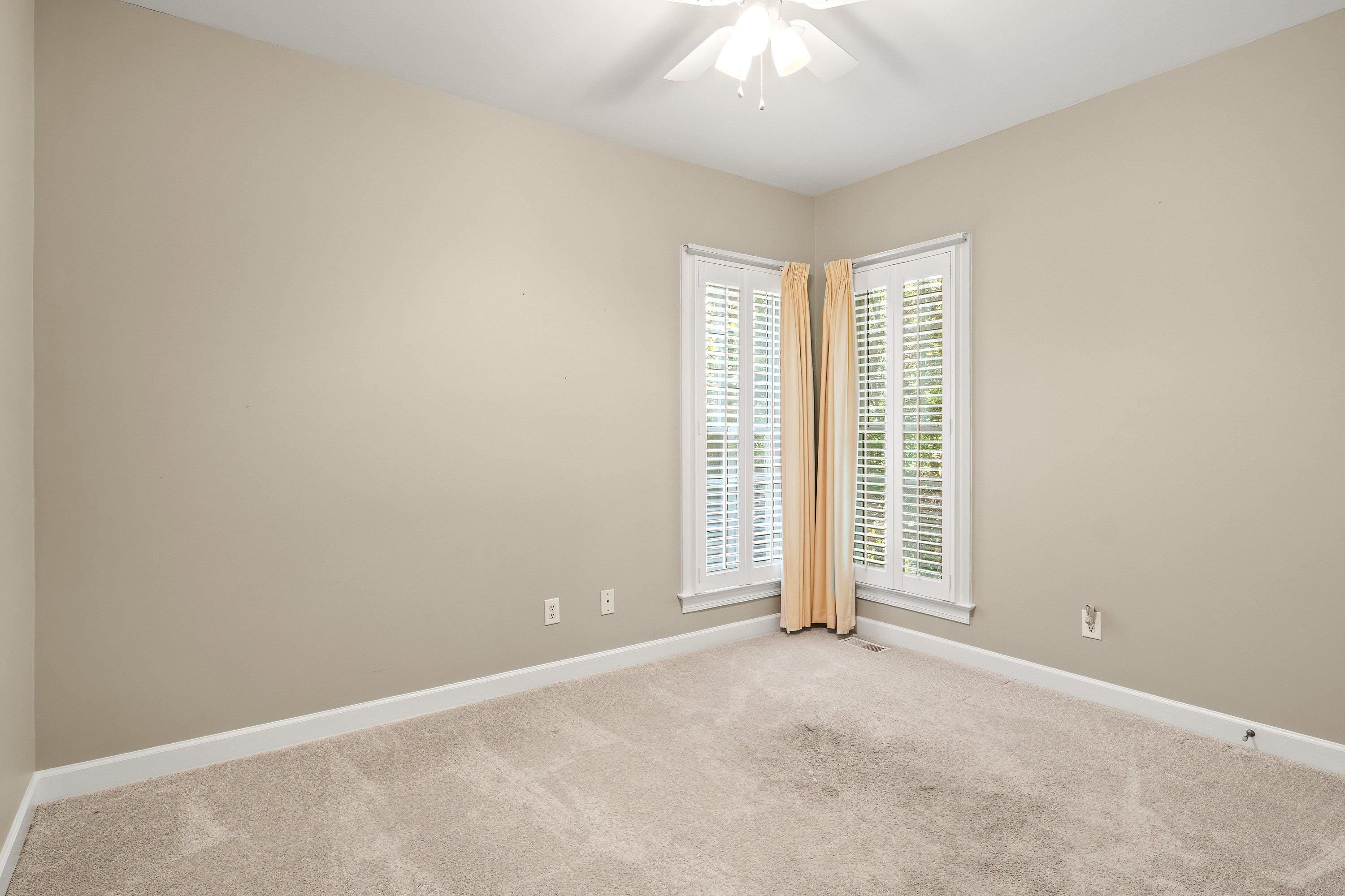 4617 Gamelyn Walk