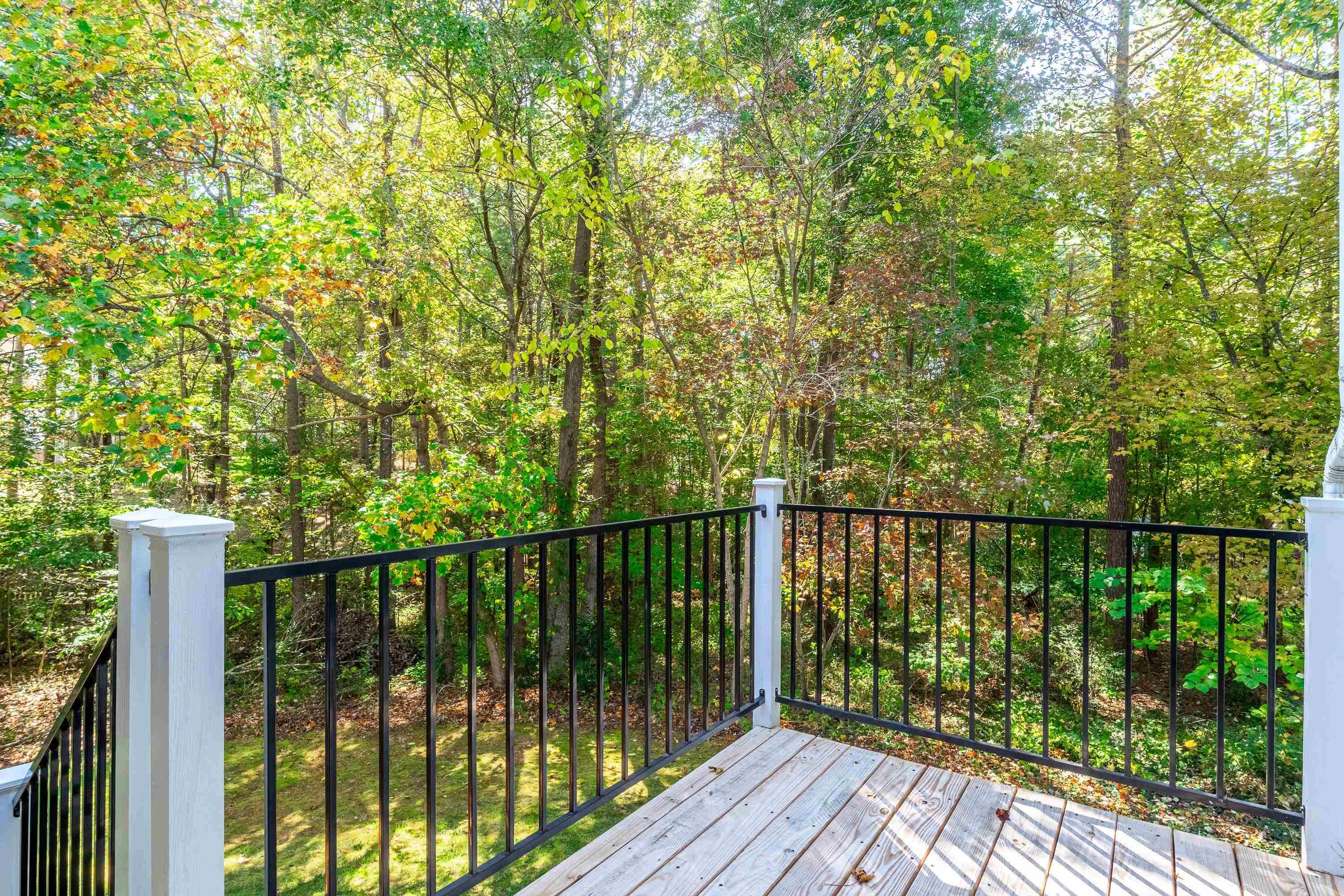 4617 Gamelyn Walk