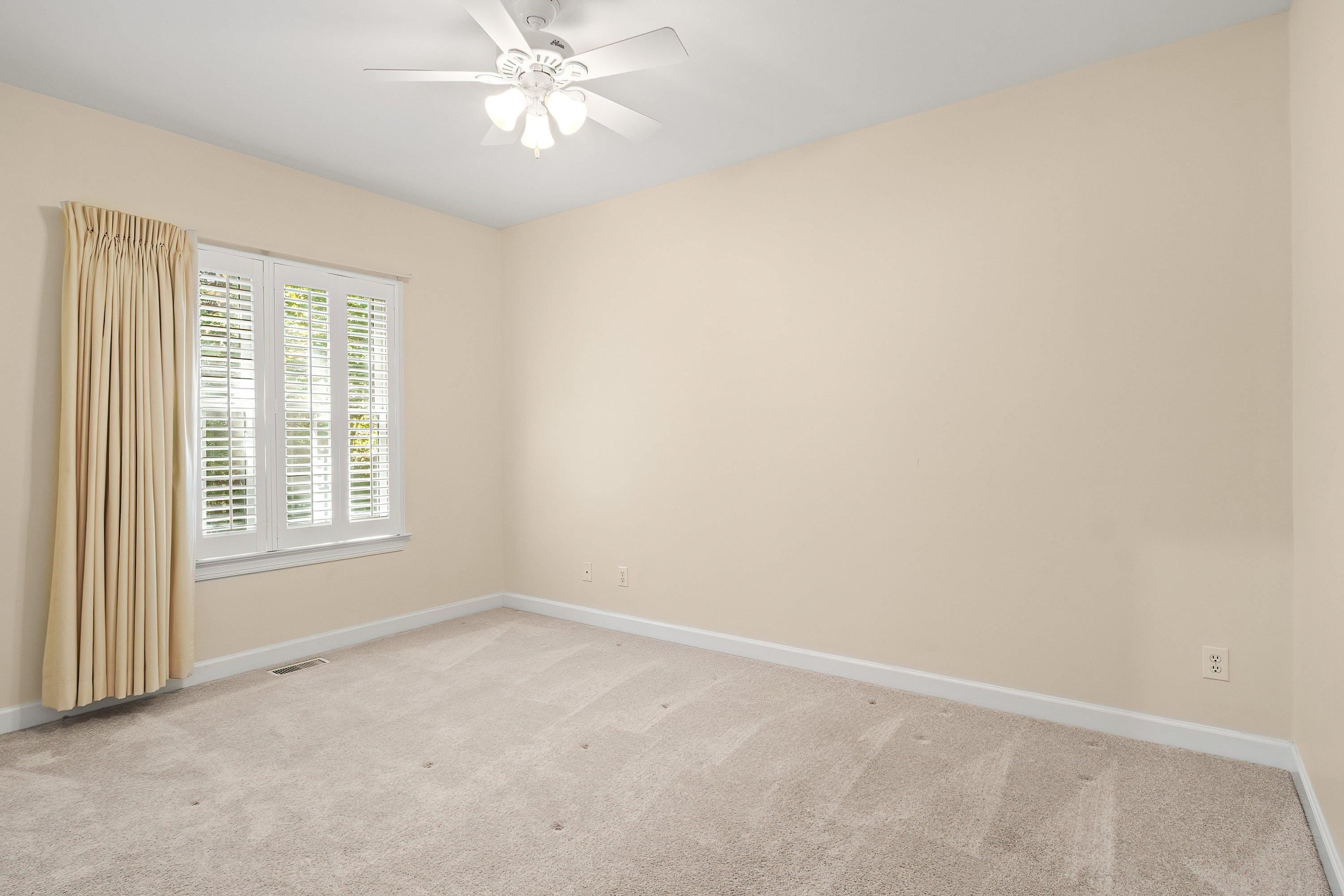 4617 Gamelyn Walk