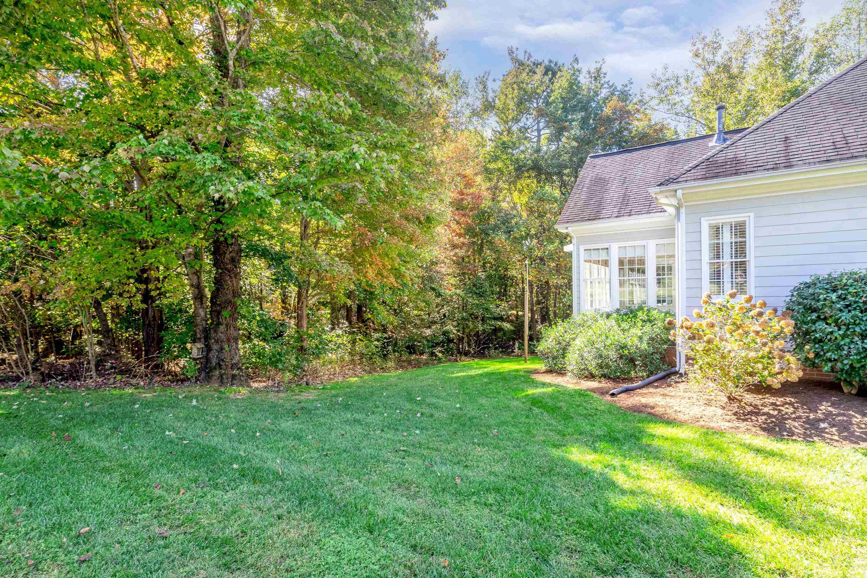 4617 Gamelyn Walk