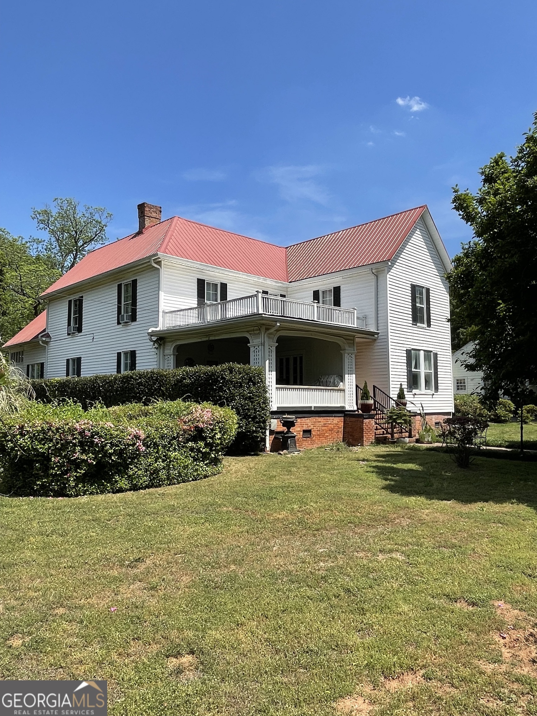 503 E Robert Tooms Ave