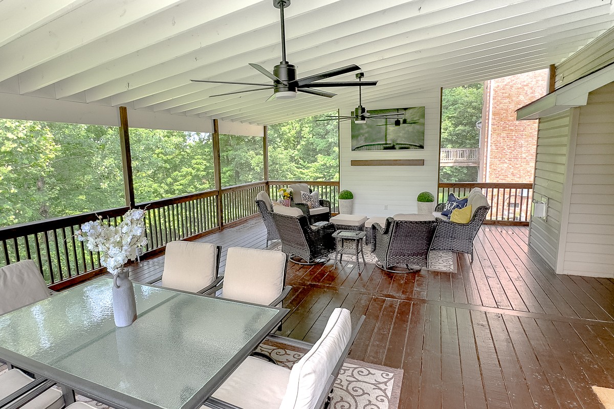 306 Forest Bend Dr