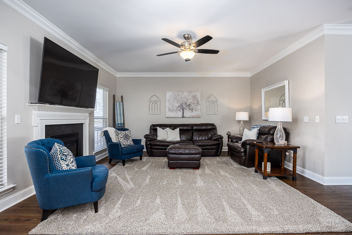 306 Forest Bend Dr