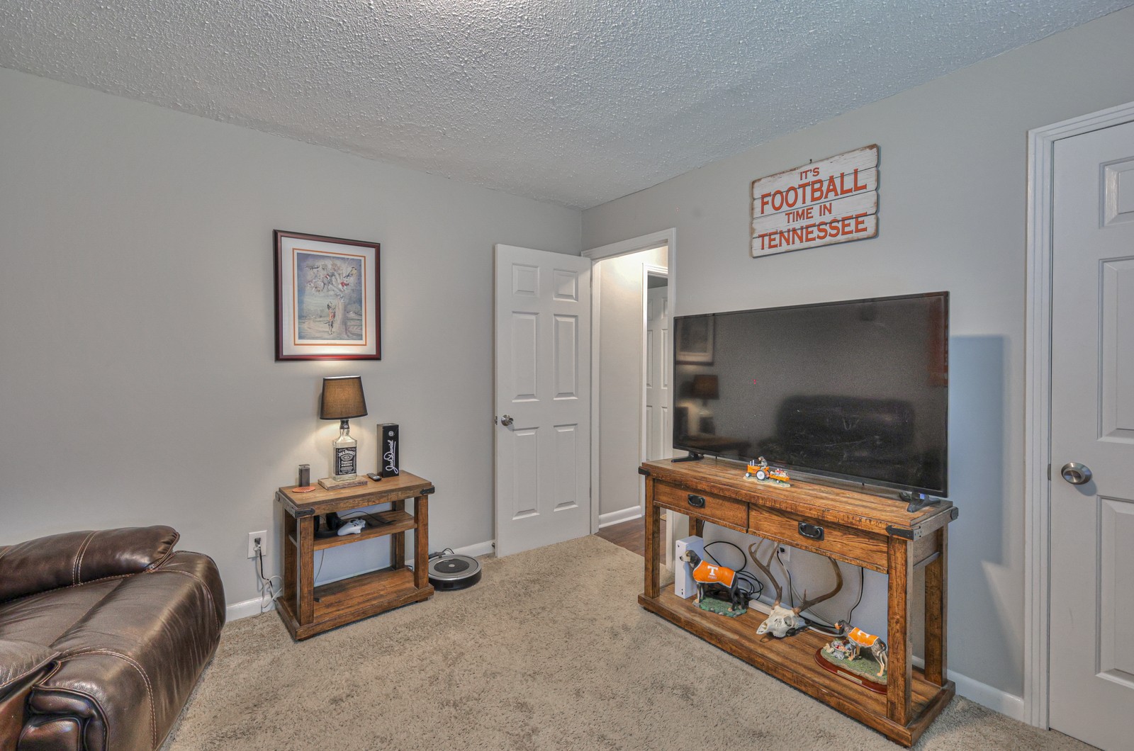 7209 Corner Dr