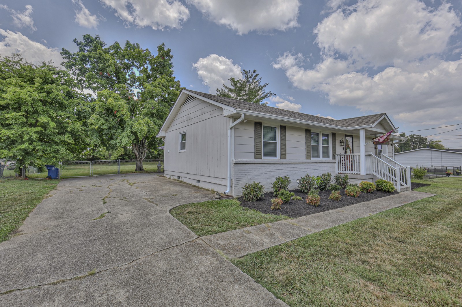 7209 Corner Dr