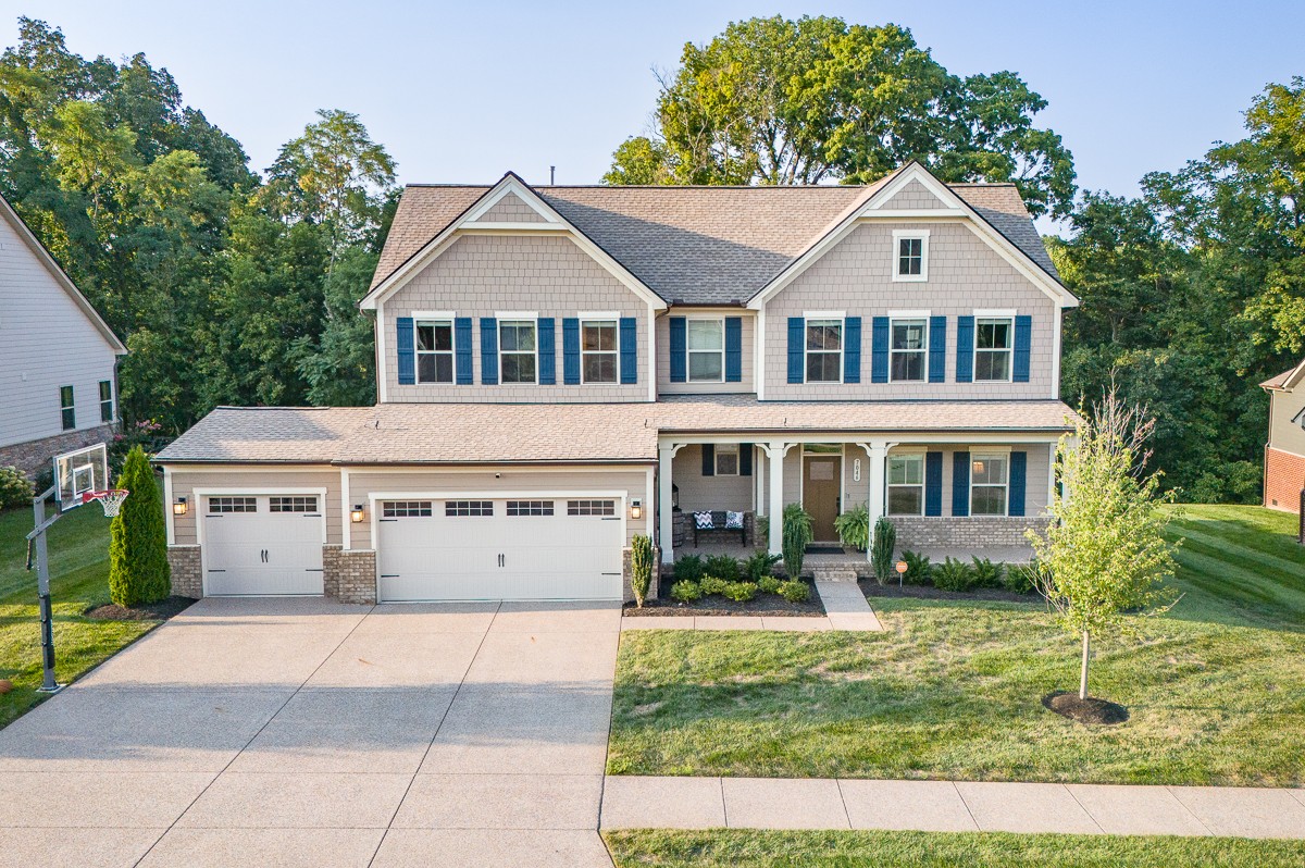 7046 Sky Meadow Dr