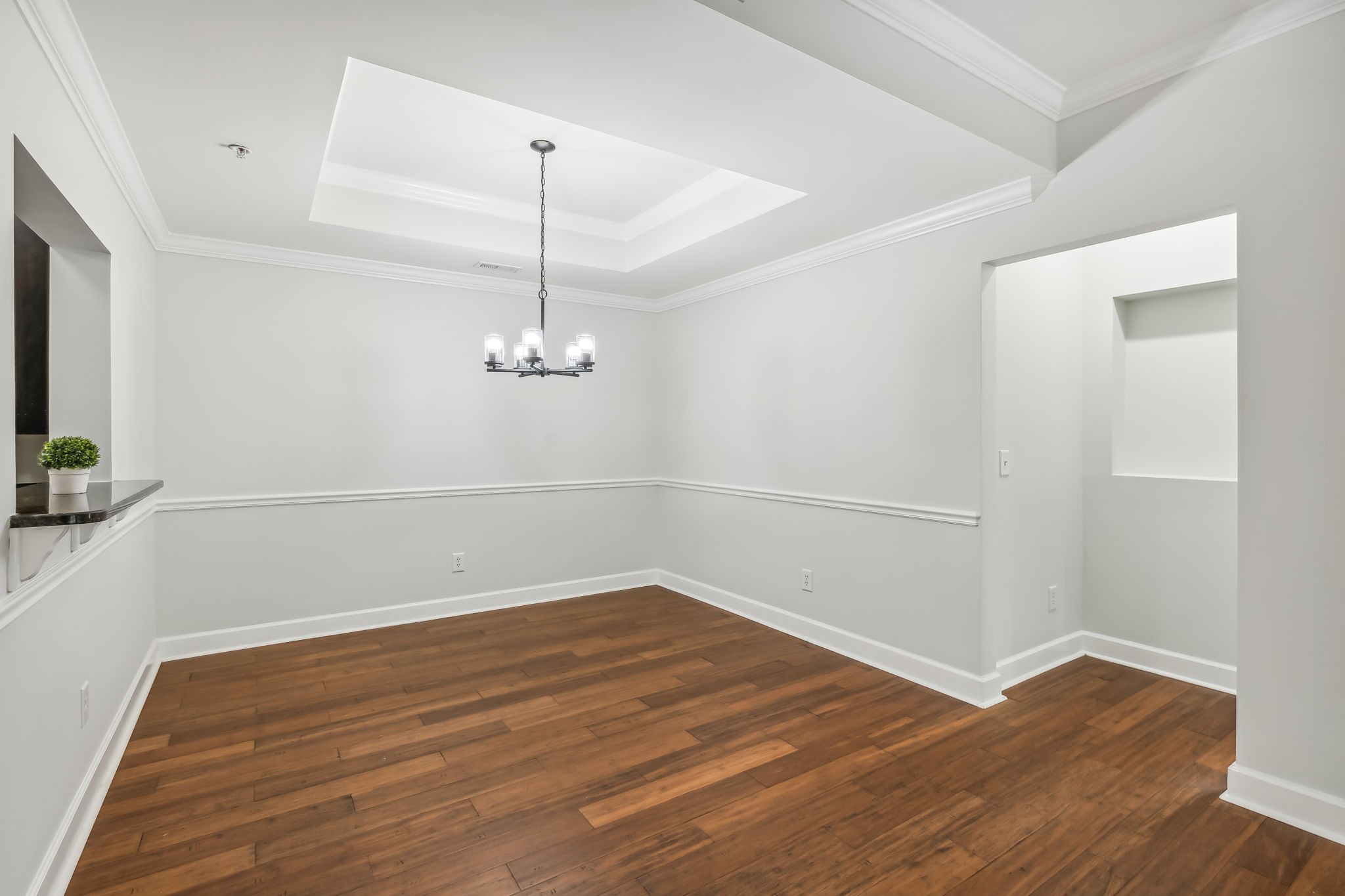4847 Bevendean Dr Unit: F8