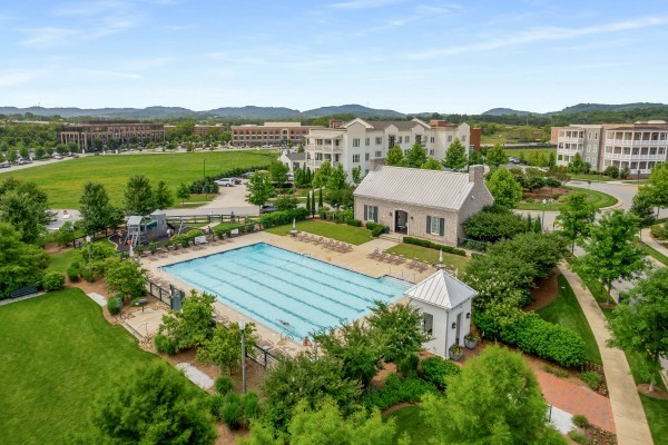 9007 Berry Farms Xing