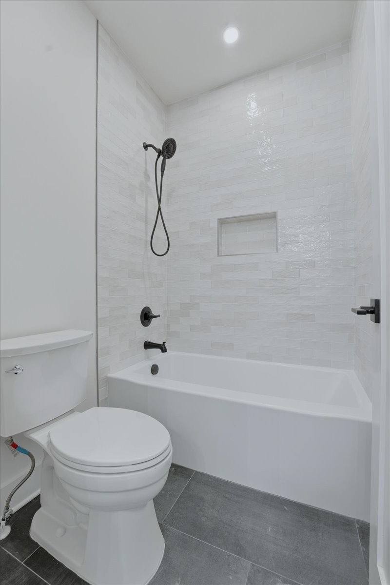 795 Summit Oaks Court