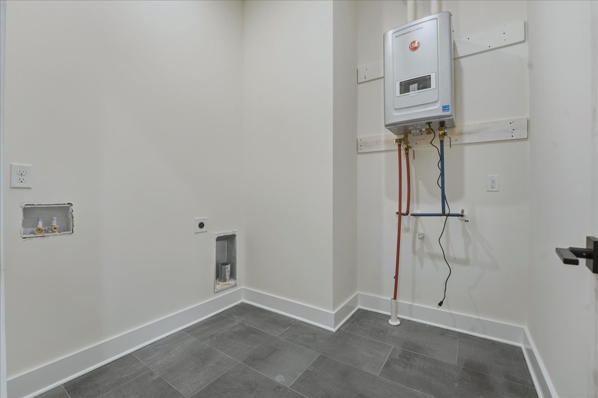 795 Summit Oaks Court