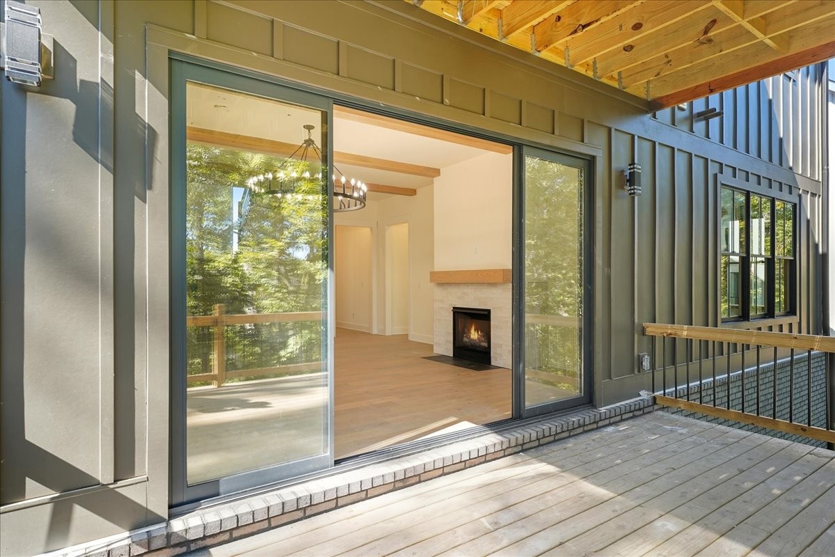 795 Summit Oaks Court