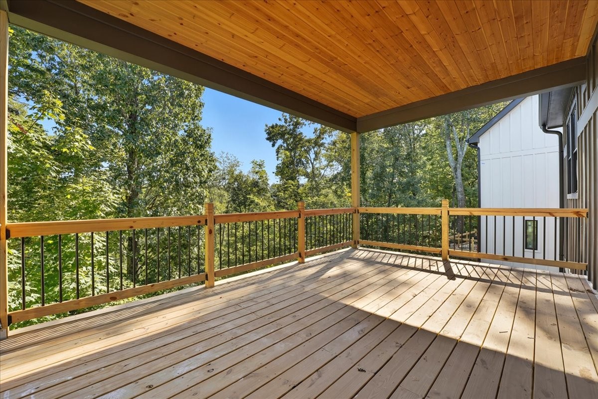 795 Summit Oaks Court