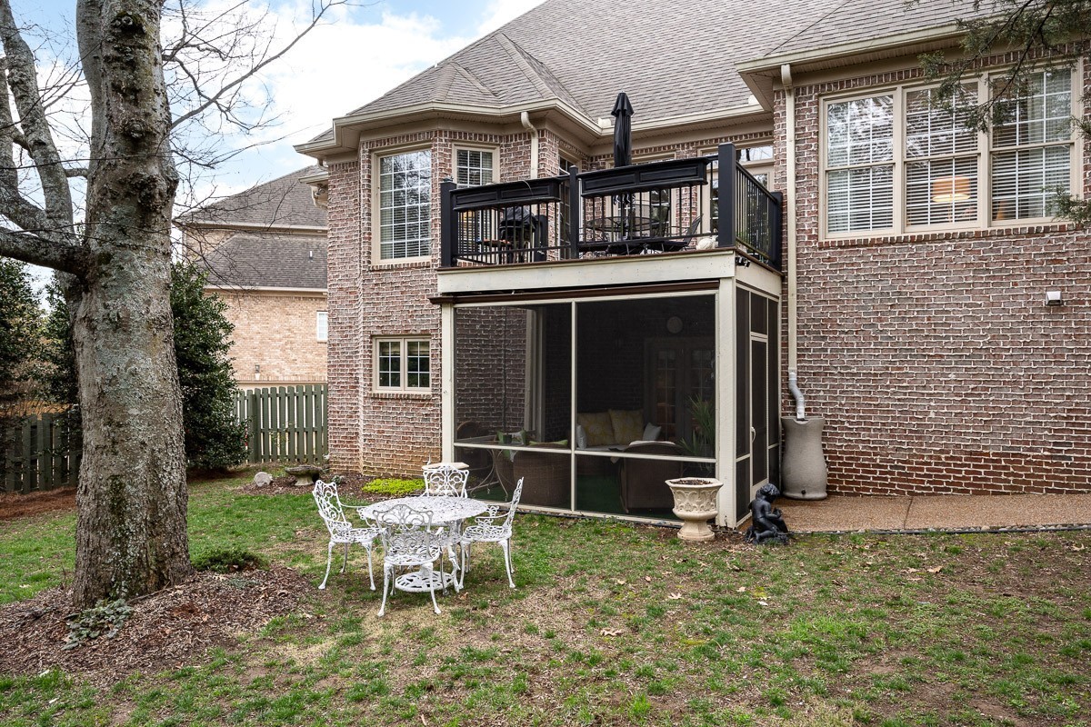 6517 Windy Hill Ct