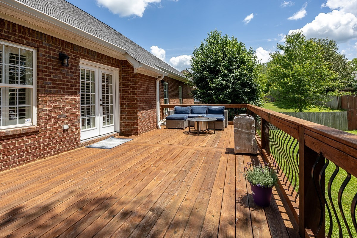 2907 Stewart Campbell Pt