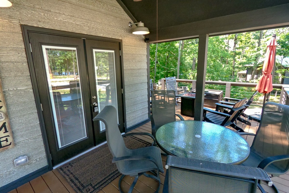 110 Acorn Cove