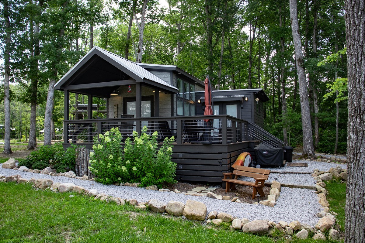 110 Acorn Cove
