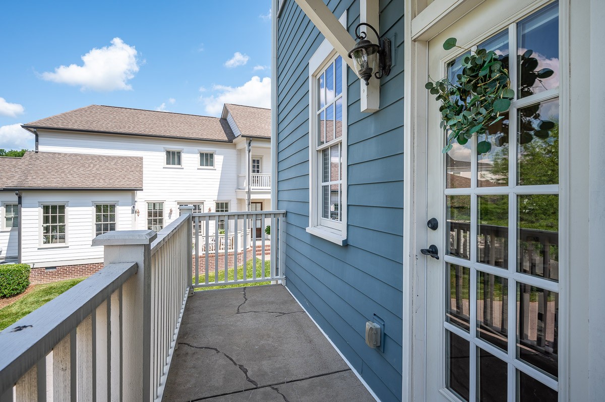 5003 Captain Freeman Pkwy