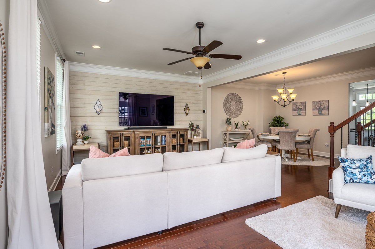 5003 Captain Freeman Pkwy