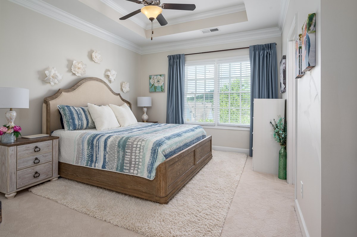 5003 Captain Freeman Pkwy