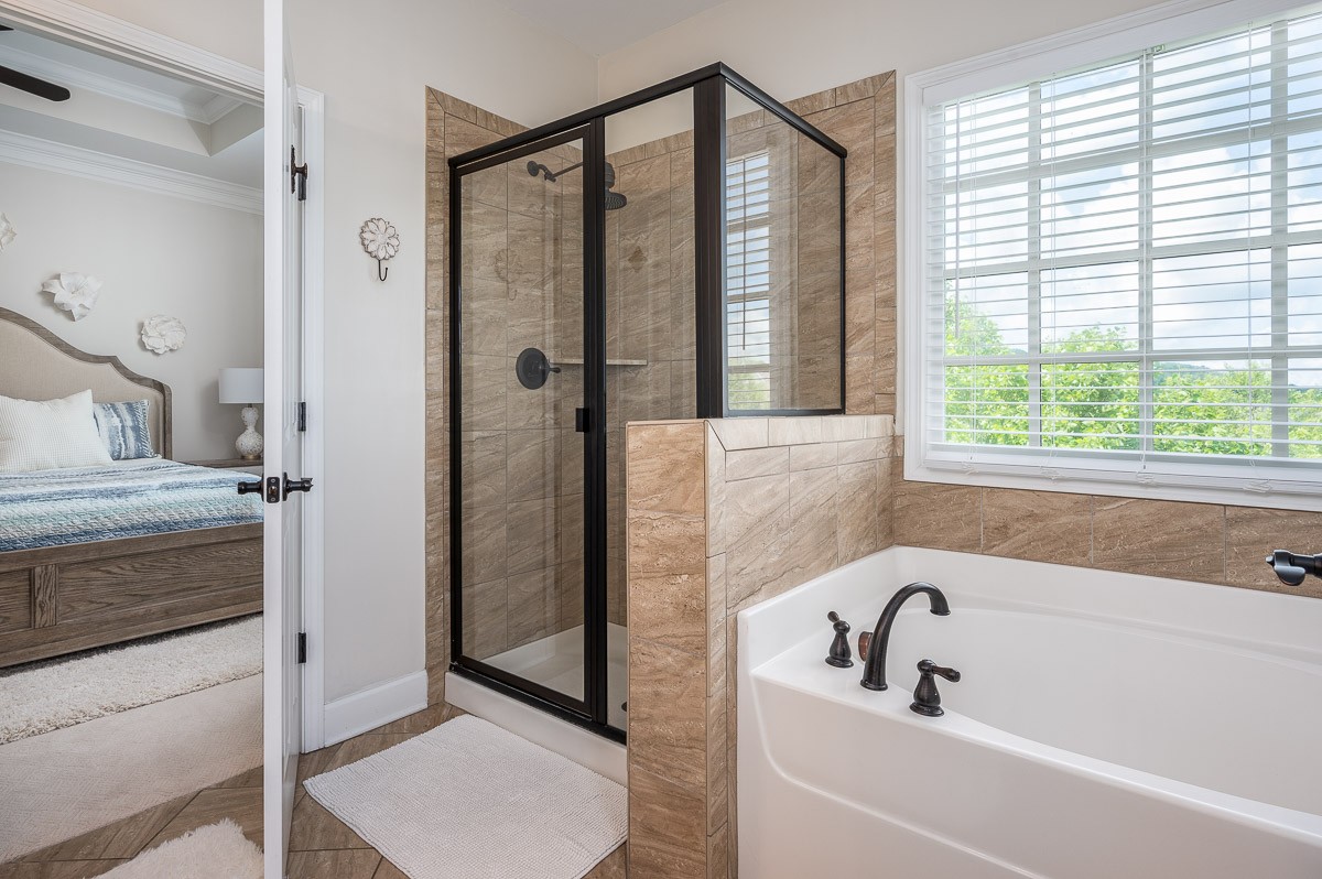 5003 Captain Freeman Pkwy