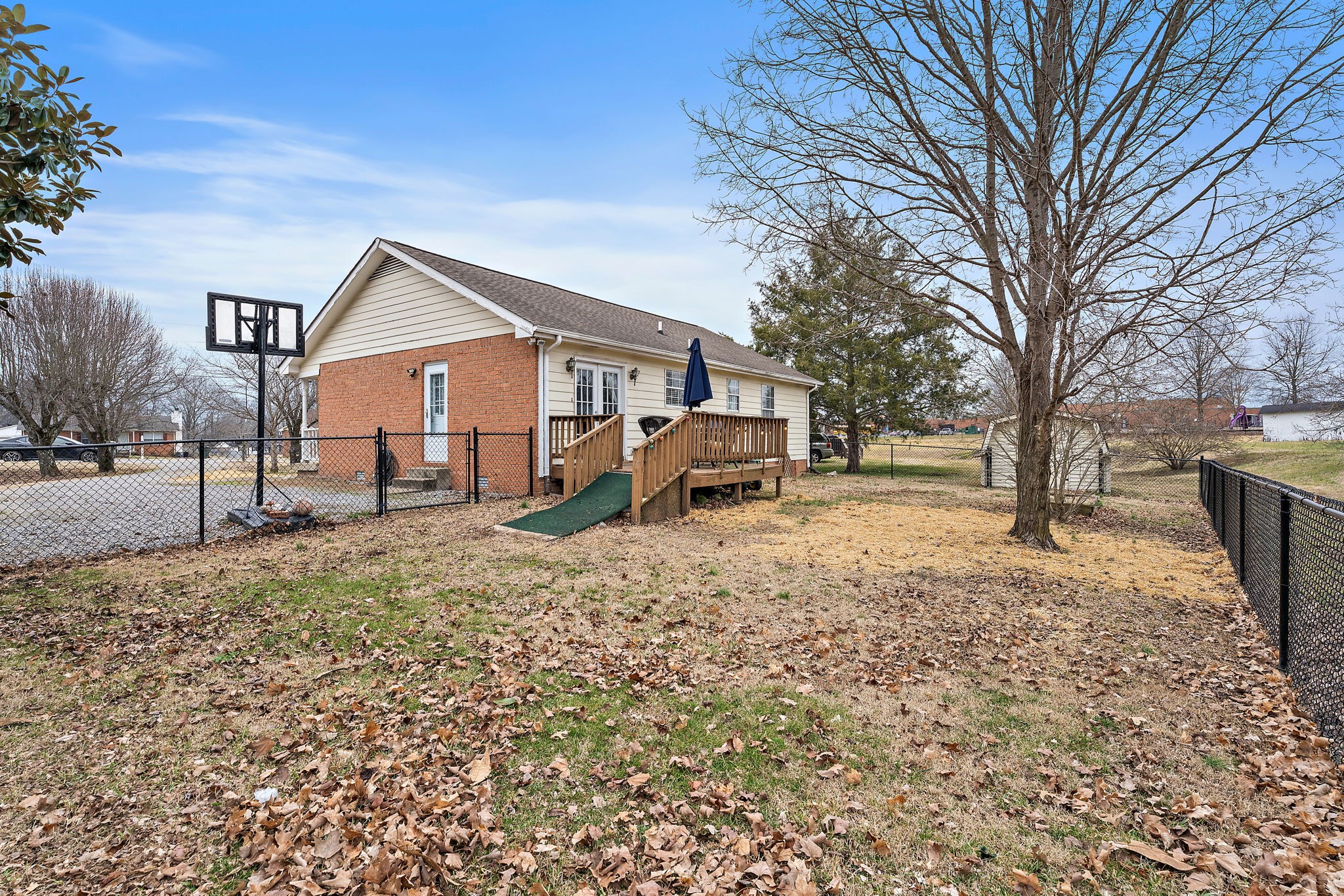 405 Indian Hills Ct