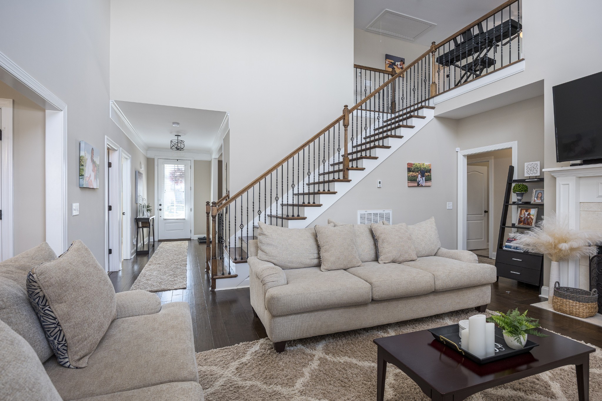 1004 Atherton Ct