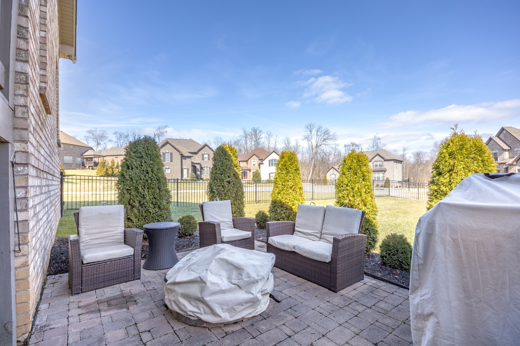 1004 Atherton Ct