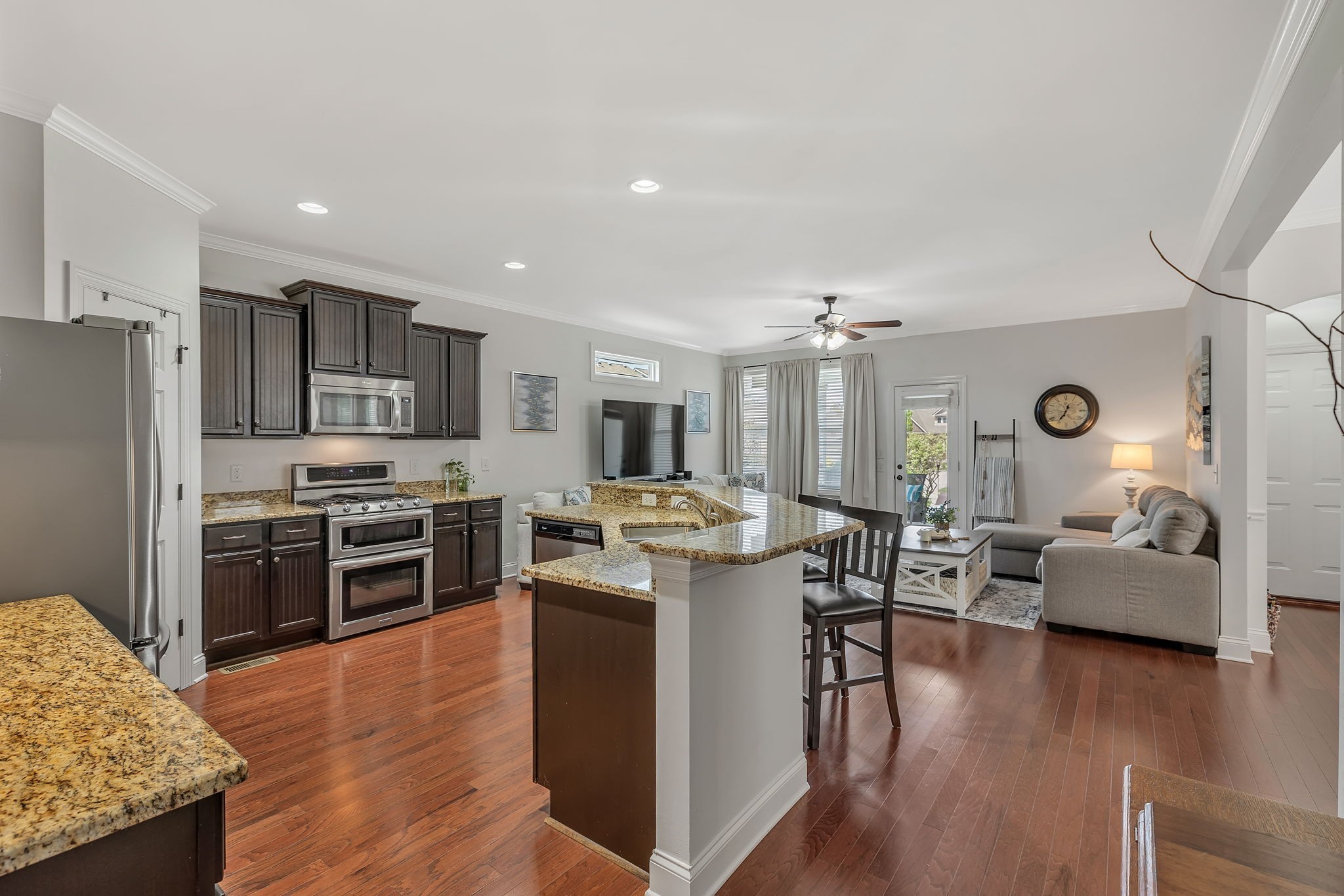 314 Caysens Square Ln