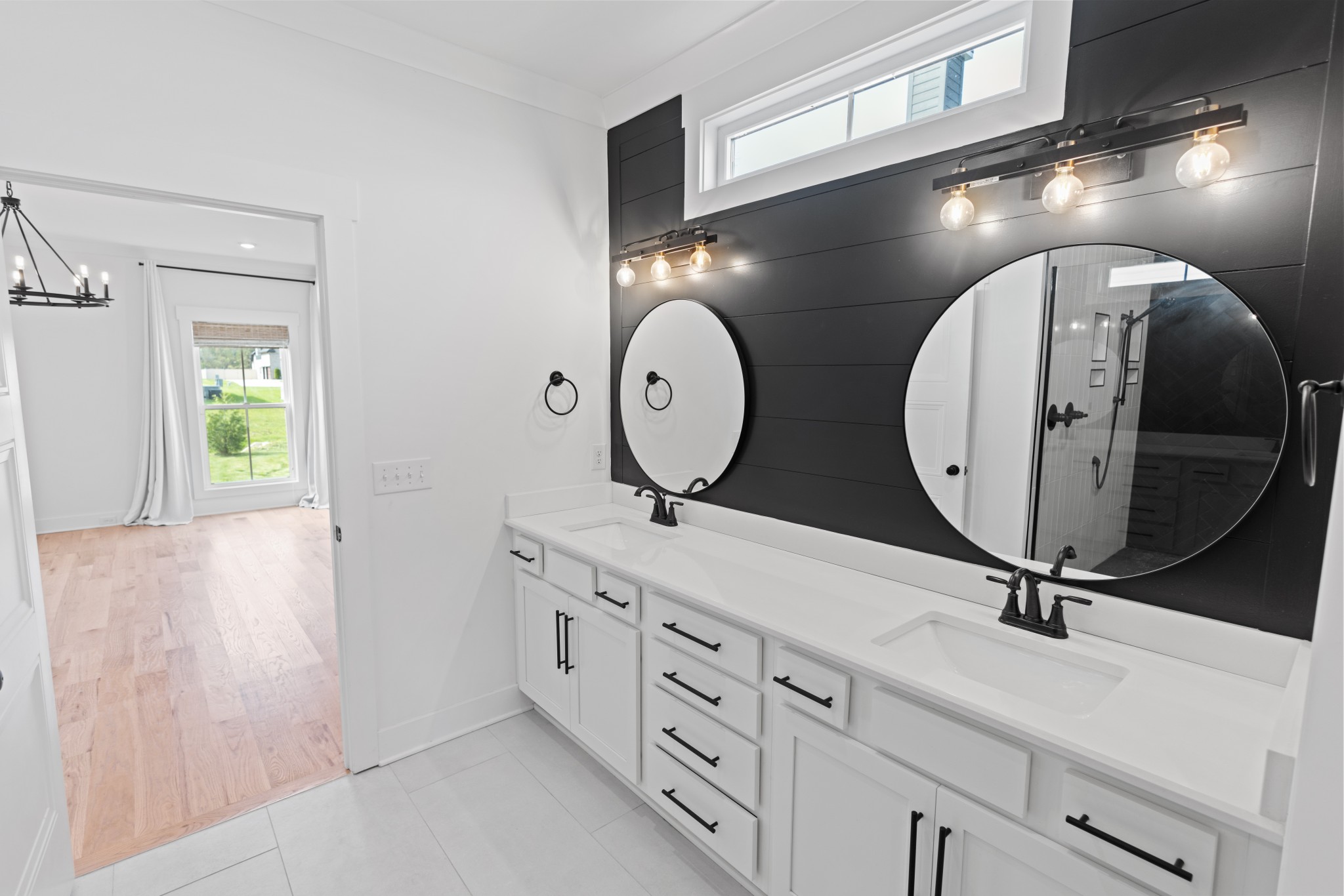 6913 Pembrooke Farms Dr