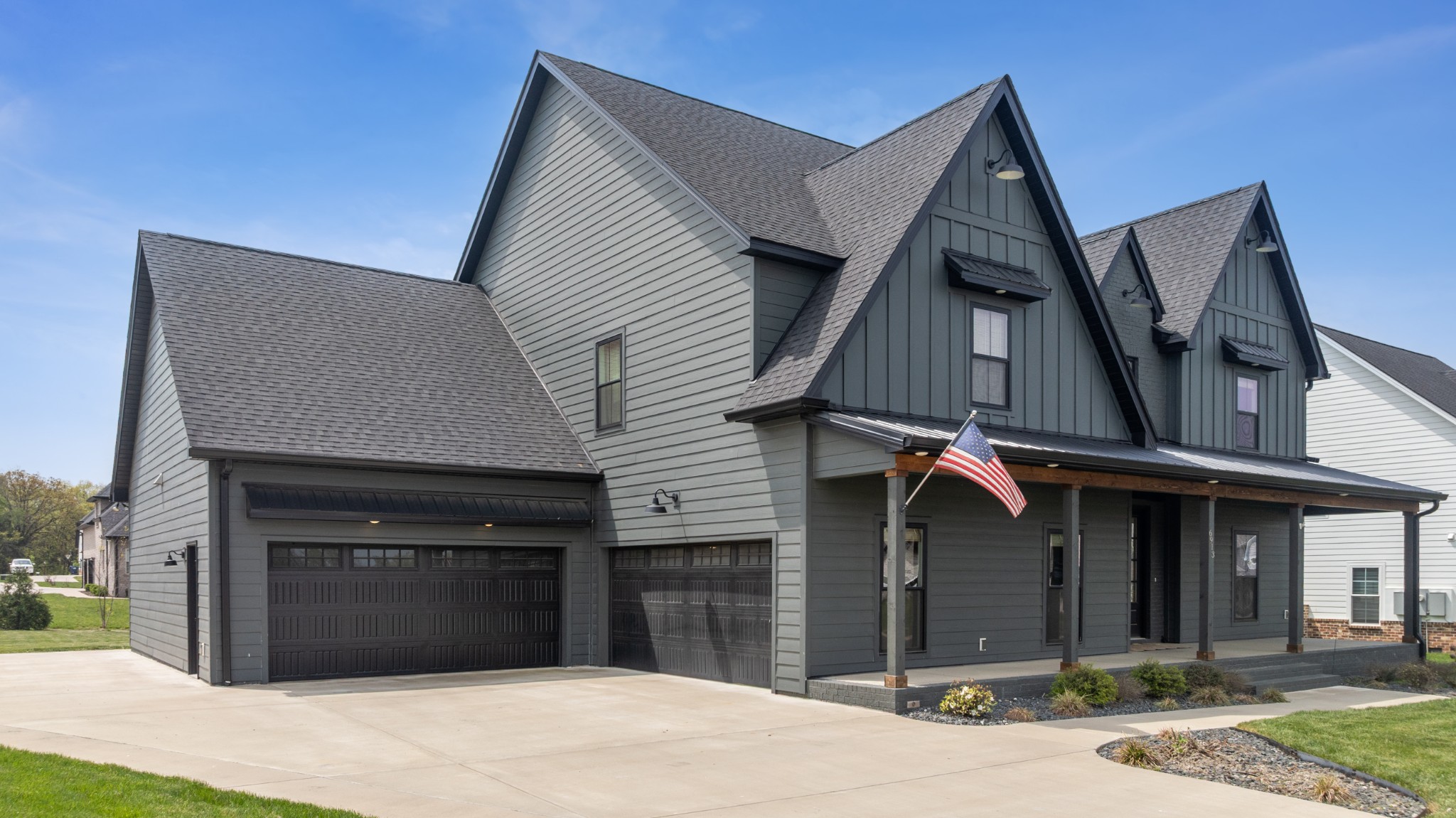 6913 Pembrooke Farms Dr