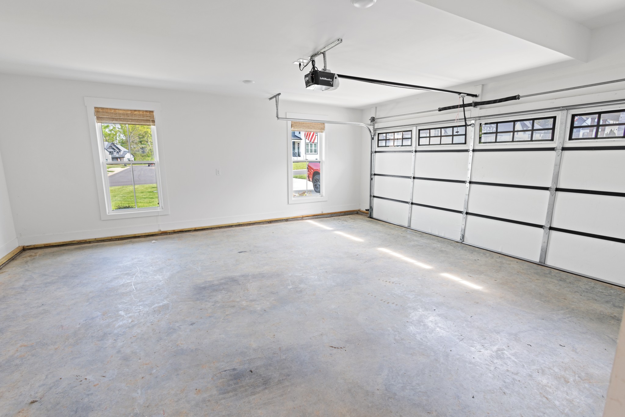 6913 Pembrooke Farms Dr