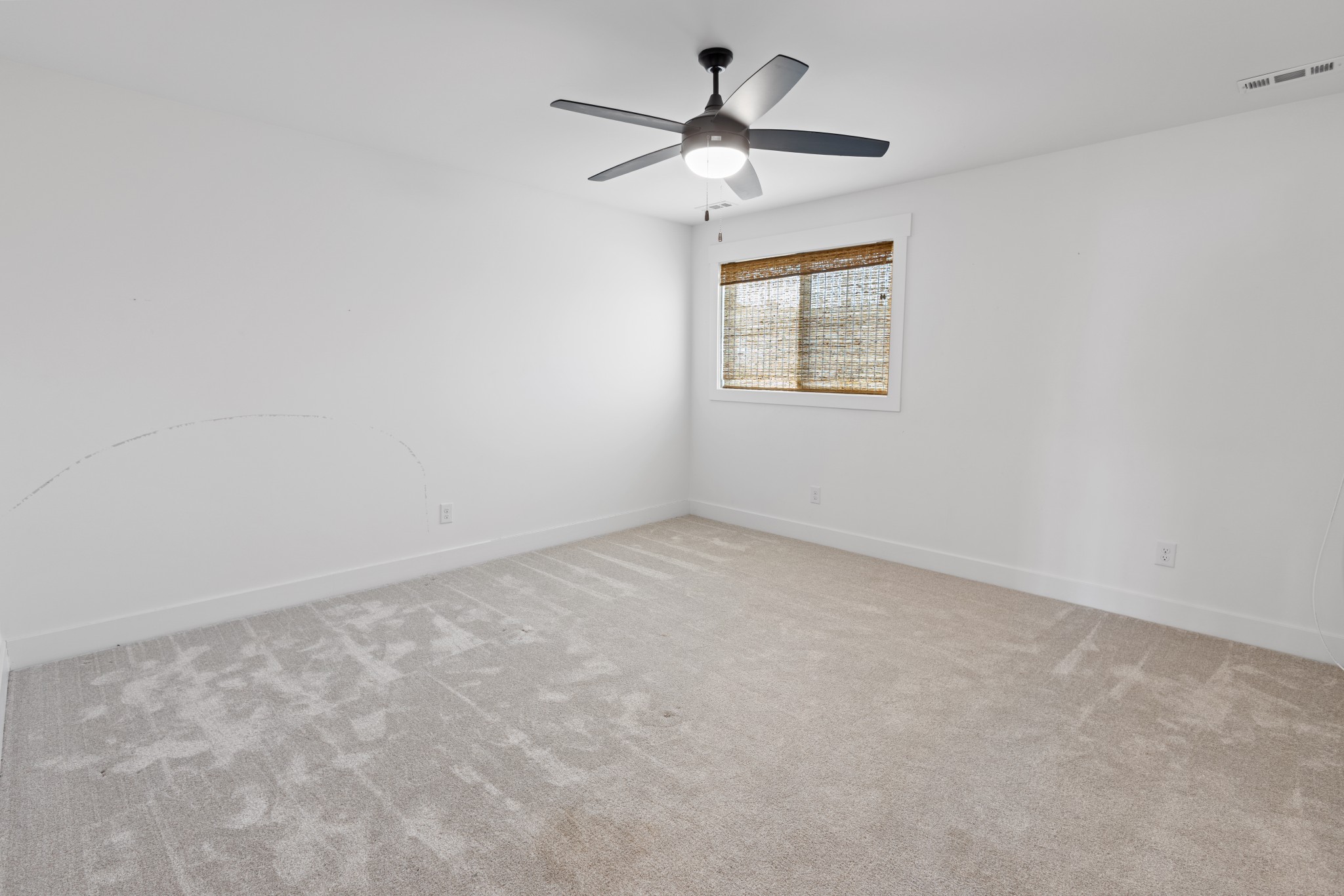 6913 Pembrooke Farms Dr