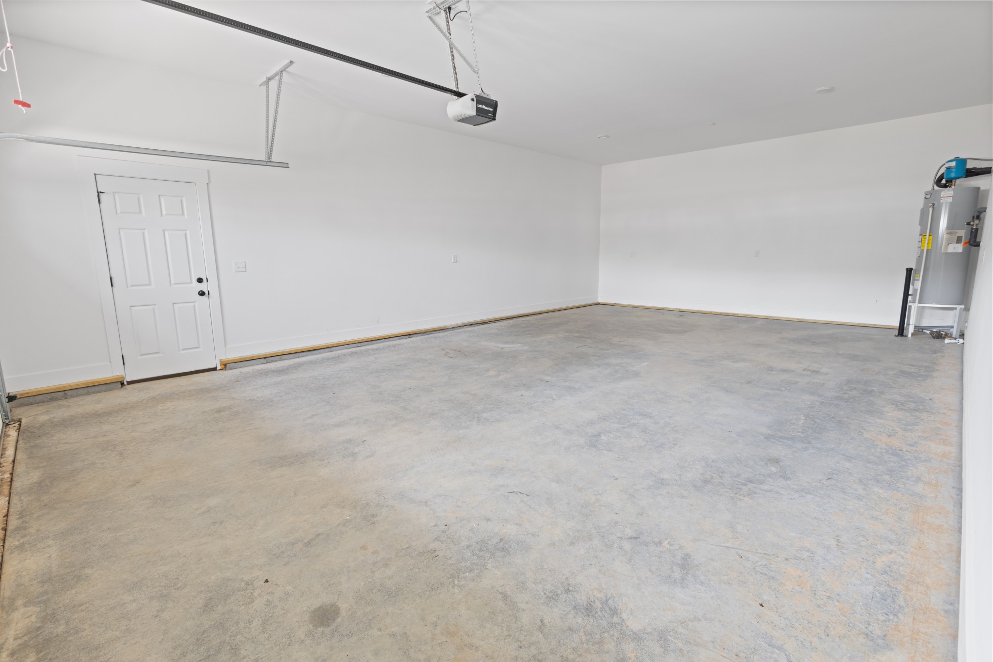 6913 Pembrooke Farms Dr