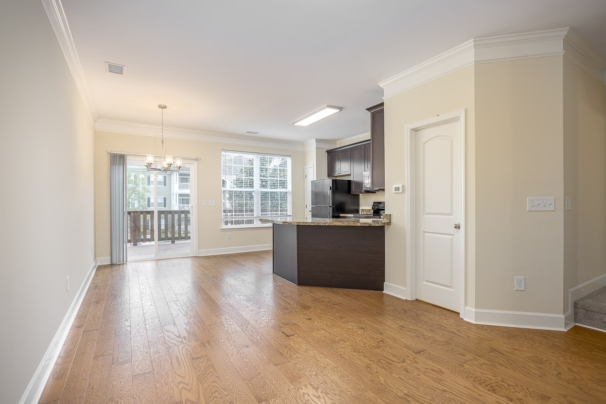 8222 Lenox Creekside Dr