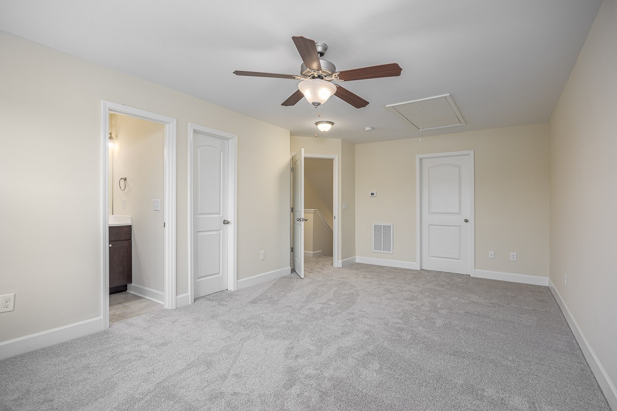 8222 Lenox Creekside Dr
