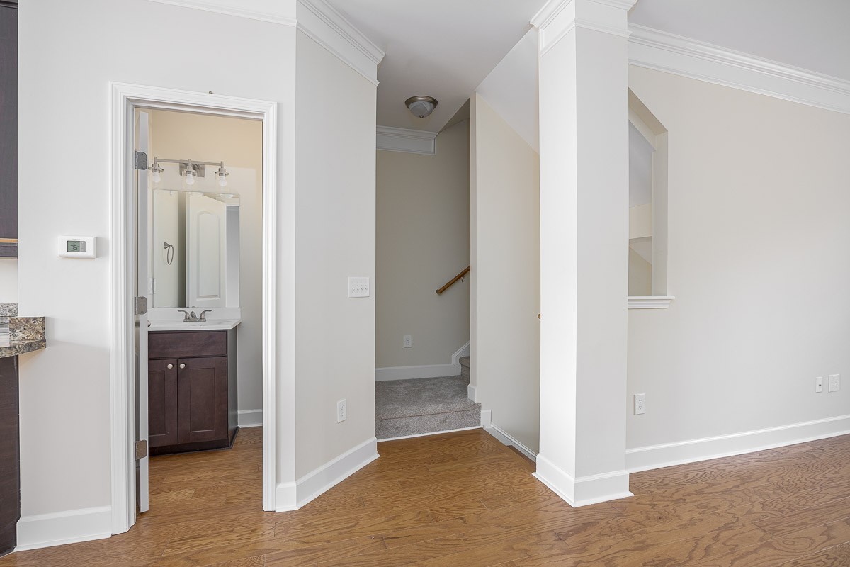 8222 Lenox Creekside Dr